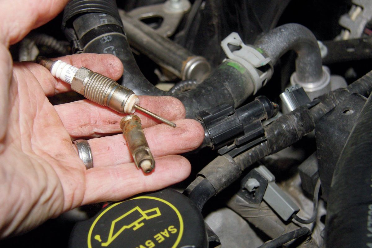 How Many Spark Plugs In A V8 Engine (2)